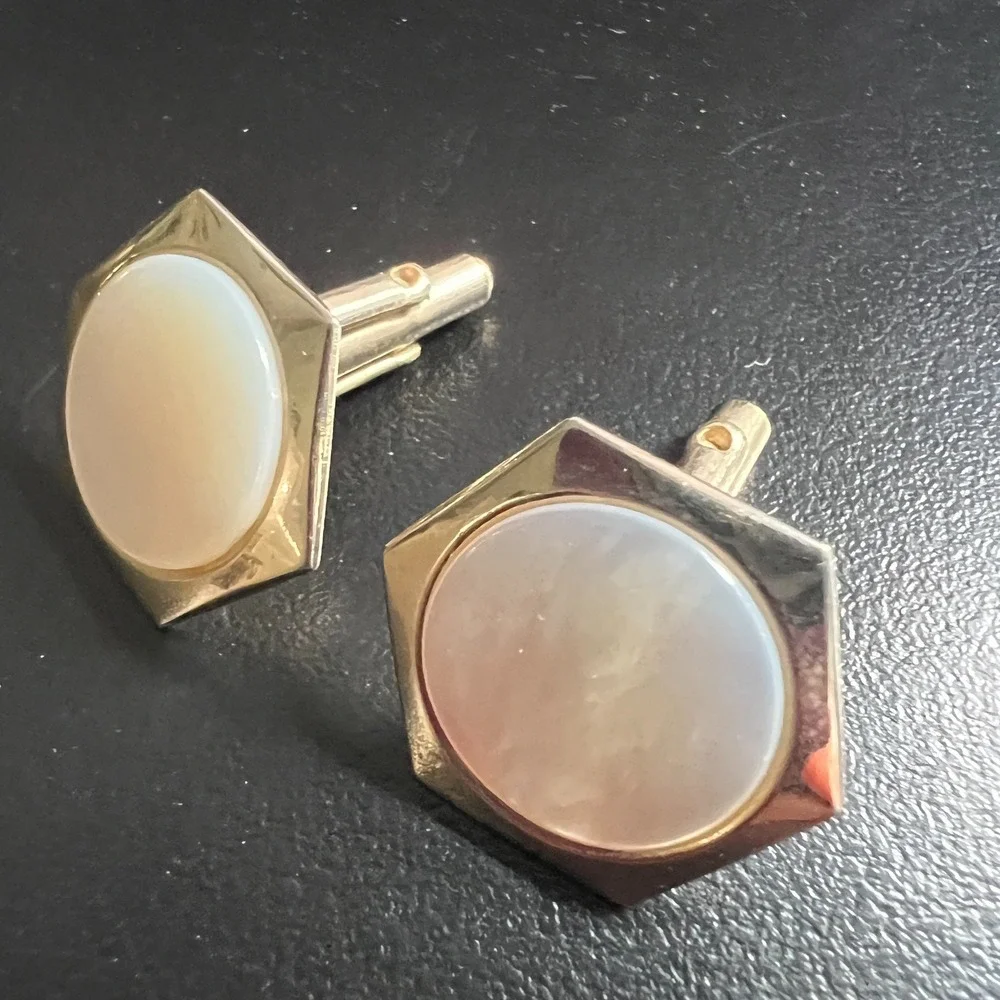 Vintage Faux Mother Of Pearl Hexagon Cufflinks Gold Tone Menswear Classic Dressy